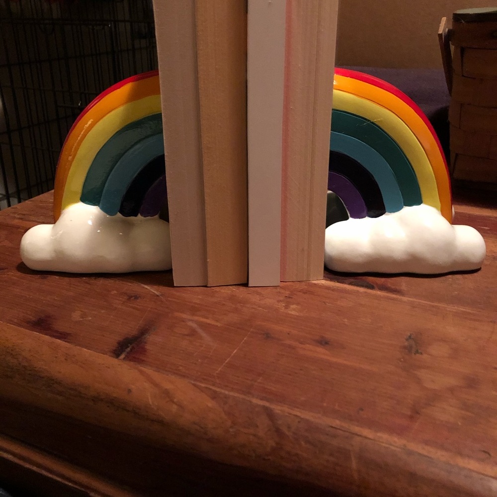 Rainbo bookends